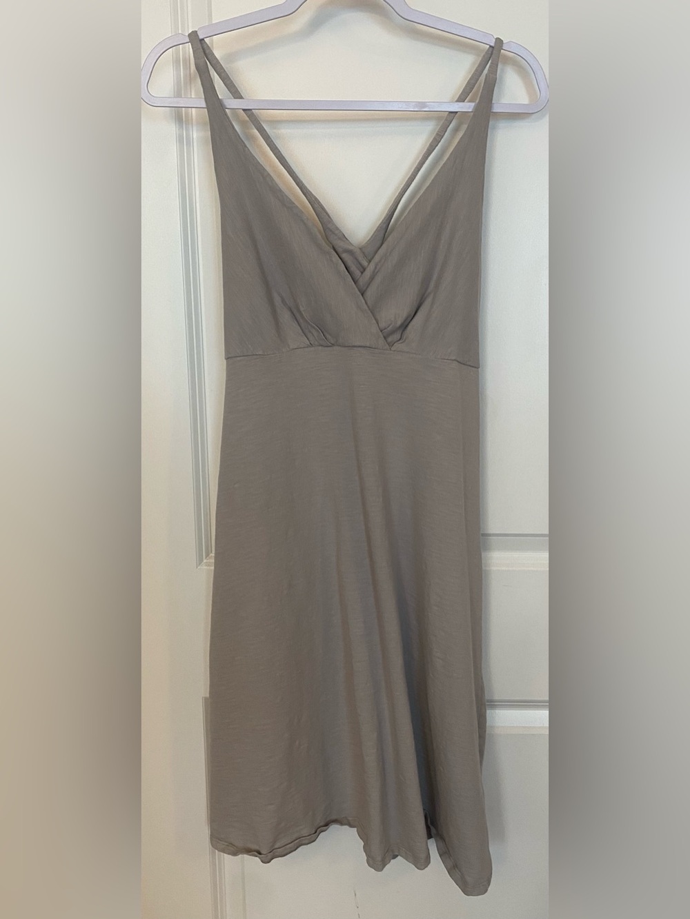Patagonia Amber Dawn Sundress Sz S Gray V-Neck Empire Waist Organic Cotton